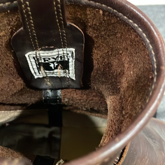 Frye Harness 8R Leather Boots - Picture 4 of 10